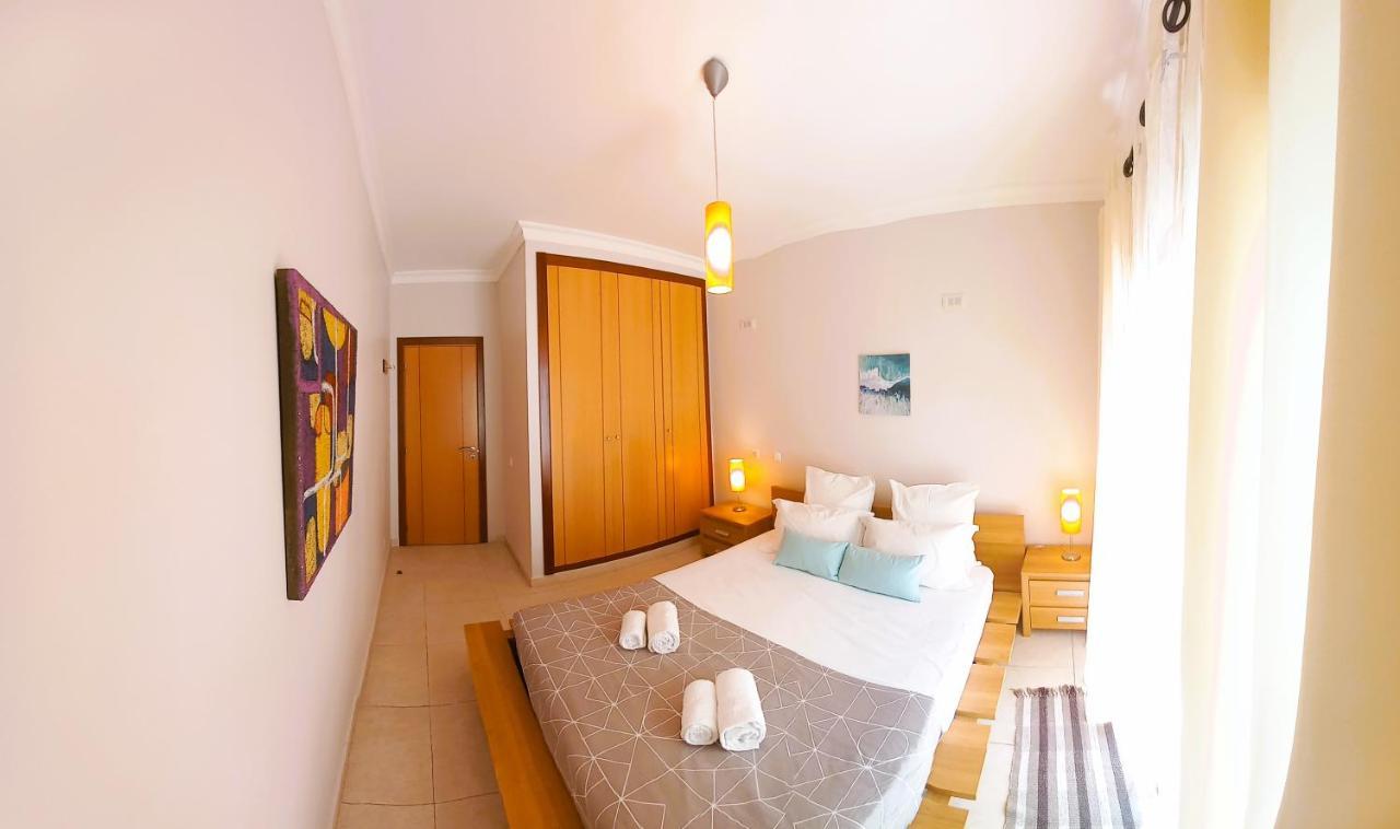 Nelo'S Cousy Place Apartment Portimao Bagian luar foto