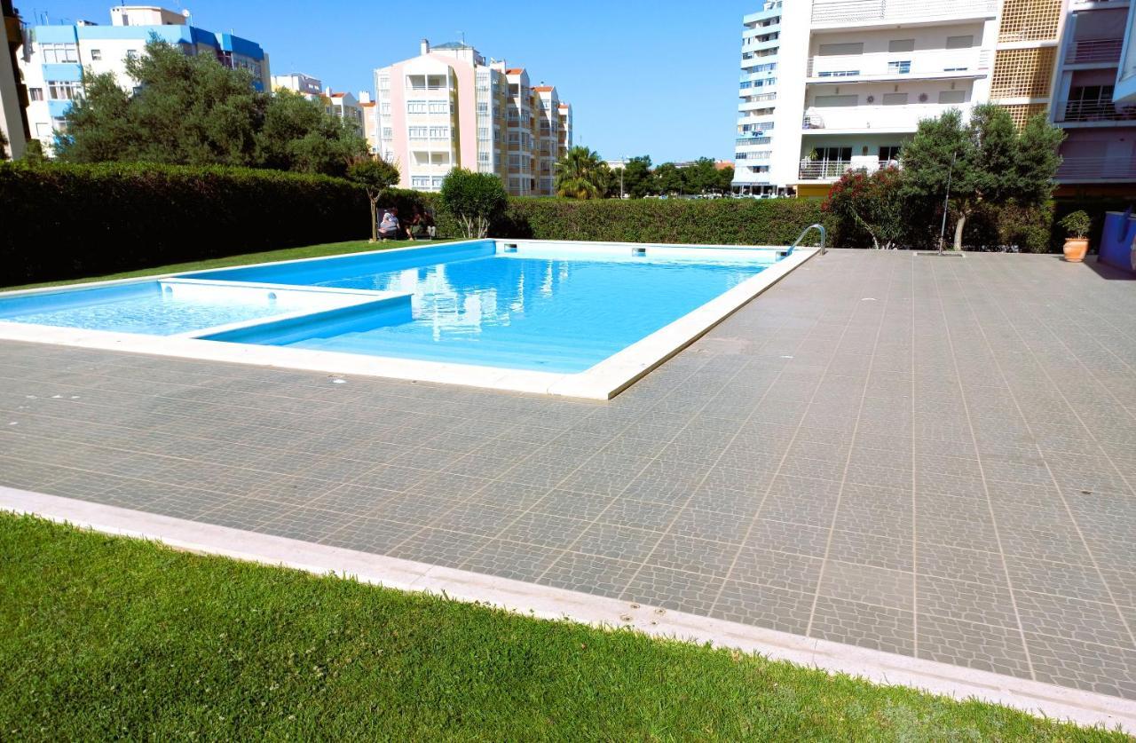 Nelo'S Cousy Place Apartment Portimao Bagian luar foto